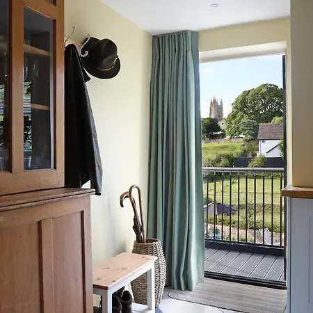 Steeple View - Romantic Wye Valley Country House Studio Apartment - Dog Friendly Newland Exterior photo